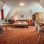 Отель Lewitz Muehle 3*